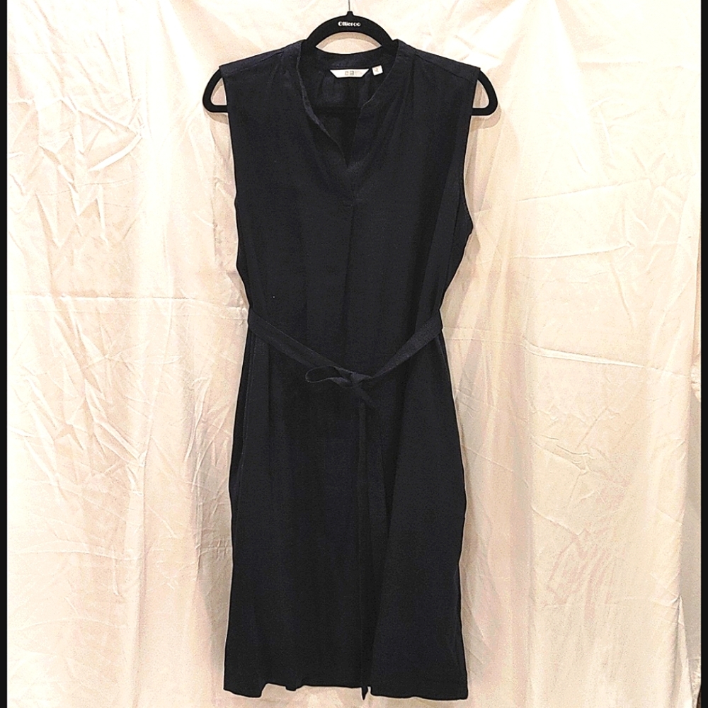 Linen Shift Dress with Pockets! Uniqlo